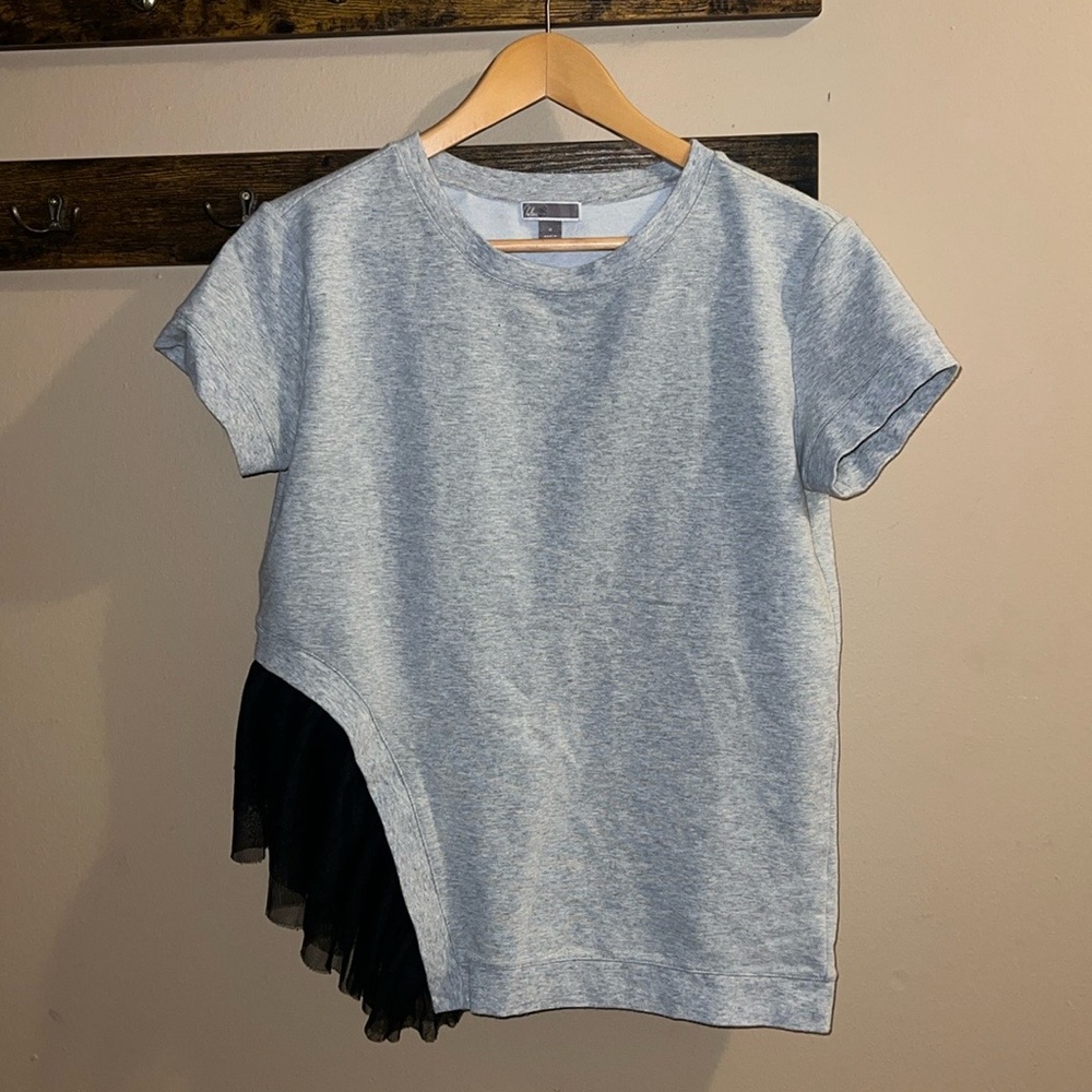 Black Licorice & Gray Ruffle Cutout Short Sleeve Sweatshirt